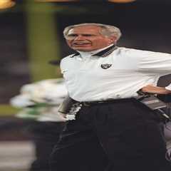 Mike White, former Raiders and college head coach, dead at 89