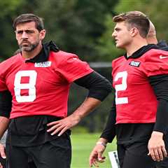 Zach Wilson congratulates Aaron Rodgers on marriage to mystery wife