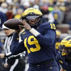 Texas vs. Michigan prediction: Odds, picks, best bet for Cheez-It Citrus Bowl