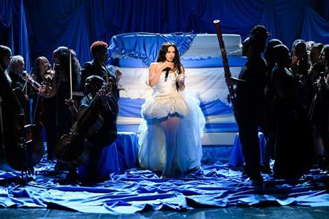 Rosalía Announces Dates For 2026 Global Lux Tour