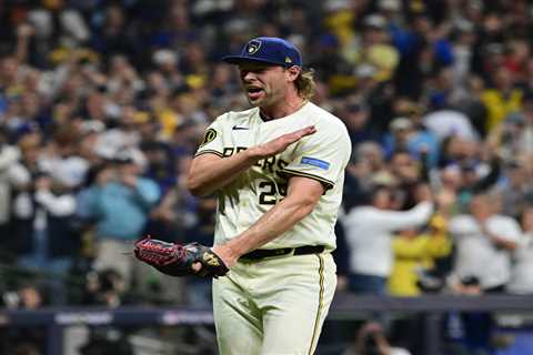 Mets, Yankees among teams calling Brewers about ace, top reliever