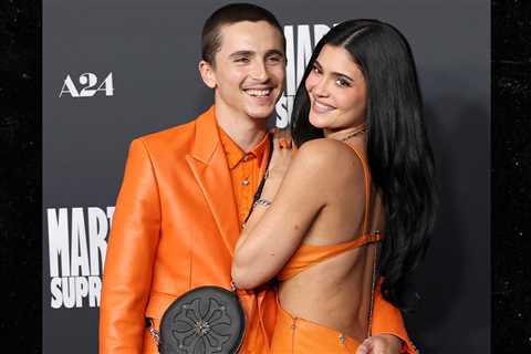 Timothée Chalamet & Kylie Jenner Attend 'Marty Supreme' Premiere Together