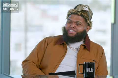 Druski Declares Himself a ‘Swiftie’ & Praises Pal Morgan Wallen While Hosting Billboard’s No. 1s..