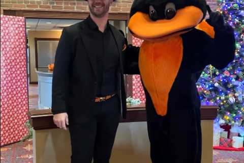 Pete Alonso’s Orioles tenure begins with a massive hat moment