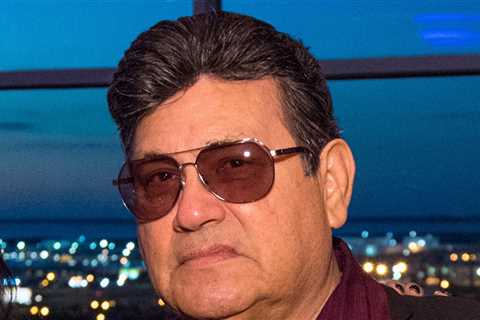 Selena Quintanilla's Dad Abraham Dead