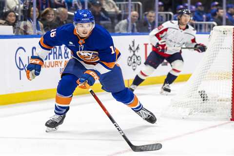 Hard-charging Marc Gatcomb is forcing the Islanders’ hand