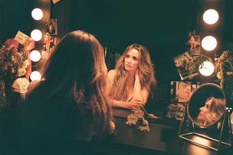Carly Pearce Pulls Back the Curtain With Her Vulnerable Single ‘Dream Come True’: ‘It Felt More..