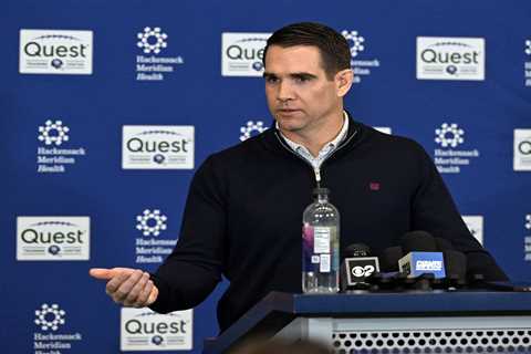 A Giants No. 1 pick would come with options — and complicated history to heed