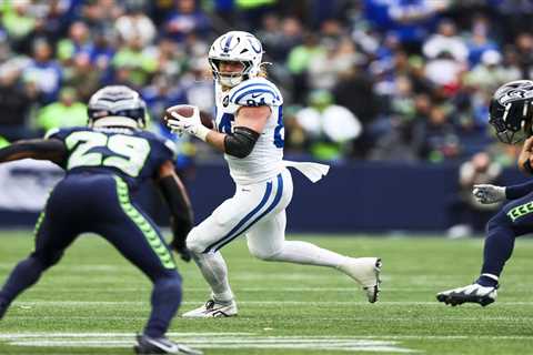 Trust these fantasy football tight ends — despite their tenuous QB situations