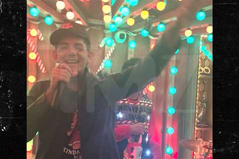 Lukas Haas Performs New Christmas Song at Anderson .Paak's Music Bar