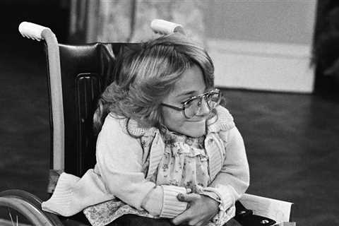 'Diff'rent Strokes' Star Melanie Watson Dead at 57