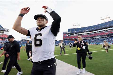 NFL Week 18 early predictions: betting lines, best bets, odds for regular season finale