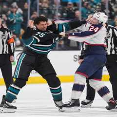 Sharks’ Ryan Reaves knocked down in haymaker-filled fight with Blue Jackets’ Mathieu Olivier