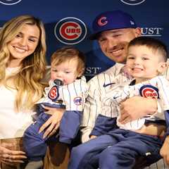 Alex Bregman’s son goes wild meeting Cubs mascot in adorable scene