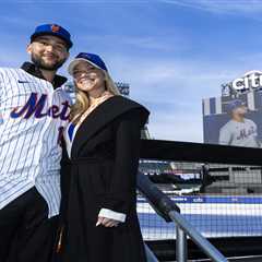 Bo Bichette’s wife supports him at Mets intro weeks after their wedding