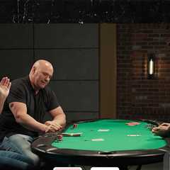 Dana White, Harvey Levin Square Off in $10,000 Blackjack Game