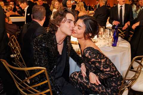 Timothée Chalamet Thanks Kylie Jenner During Critics Choice Awards Win