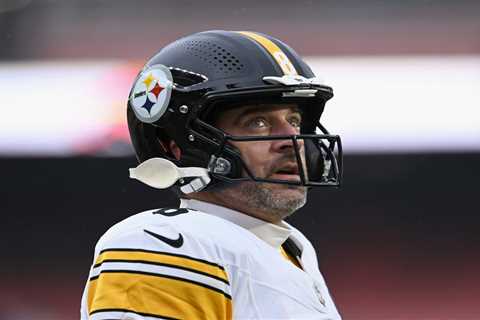 Aaron Rodgers could return to Steelers in 2026 after stirring retirement buzz