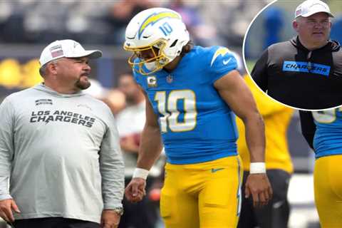 Chargers fire offensive coordinator Greg Roman