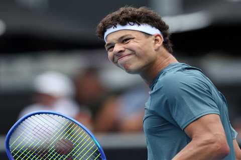 2026 Australian Open odds, preview, prediction: Can anybody upset Jannik Sinner, Carlos Alcaraz?