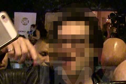 Guess Who This Crowd-Pleasing Comedian Is!