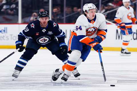 How Cal Ritchie is working through his Islanders rookie wall