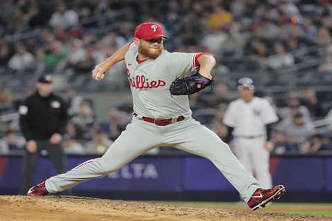 Craig Kimbrel signs minor league deal with Mets as pitching depth piece