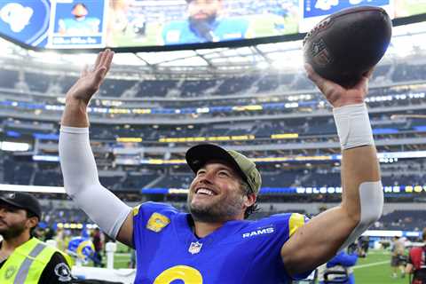 Stafford deserves a pay raise, and the Rams better pay him