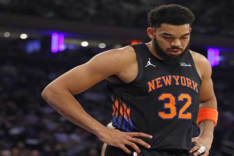Karl-Anthony Towns benched again down stretch in Knicks’ win: ‘He saw what he saw’