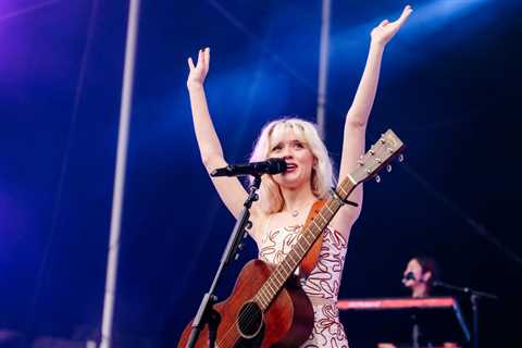 Maisie Peters Sets Third Album ‘Florescence,’ Announces Intimate Theater Tour