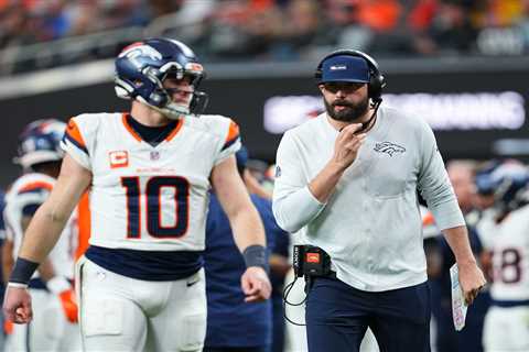 Davis Webb withdraws name from Raiders head coaching search with Giants OC interview coming up