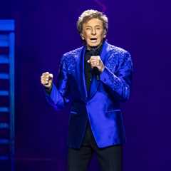 Barry Manilow Postpones Las Vegas Residency Following Cancer Surgery