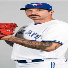 The WBC truth behind ex-MLB pitcher-turned-farmer Phillippe Aumont’s ‘unretirement’