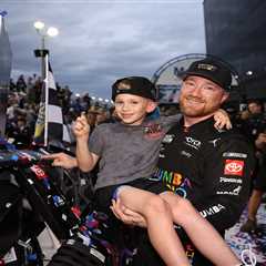 Tyler Reddick responds to viral Michael Jordan video with son after Daytona 500