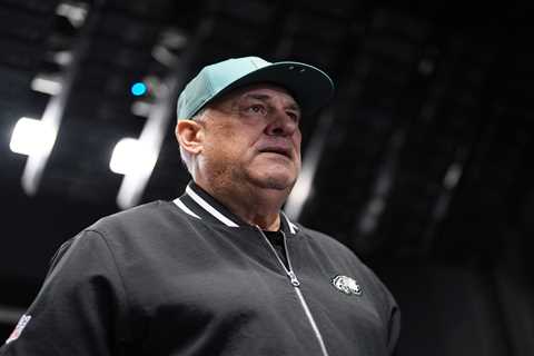 Vic Fangio retirement uncertainty adds twist to chaotic Eagles offseason