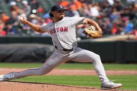 Red Sox trade Jordan Hicks, prospect to White Sox for ex-Yankees farmhand Gage Ziehl