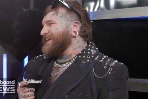 Teddy Swims Talks Fatherhood, Performing For Mariah Carey & More | GRAMMYs 2026