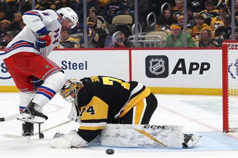 Another sluggish start sinks Rangers in loss to Penguins as season slips further away
