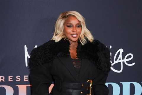 Mary J. Blige, Hozier, Paul Simon, Elvis Costello & More to Play 2026 Love Rocks NYC Benefit