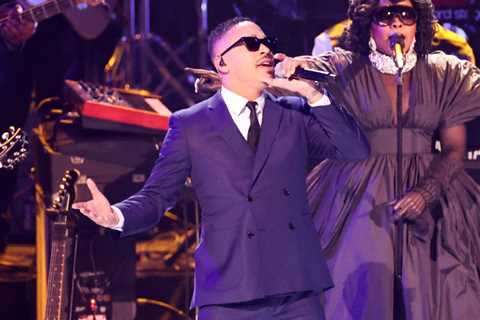 October London Has Magic ‘Touch’ With Third Adult R&B Airplay No. 1