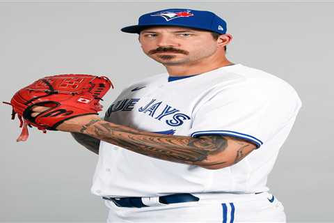 The WBC truth behind ex-MLB pitcher-turned-farmer Phillippe Aumont’s ‘unretirement’