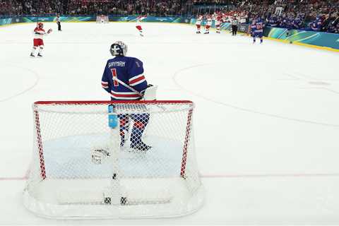 Jeremy Swayman allows inexcusable goal from center ice in ugly USA start against Denmark