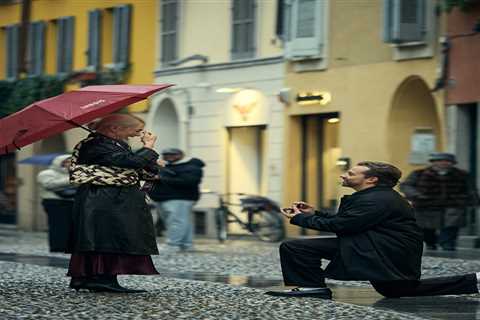 Olympic skating rivals get engaged in Milan on Valentine’s Day