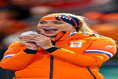 Jake Paul’s speed-skater fiancée Jutta Leerdam takes silver in 500m as American Erin Jackson misses ..