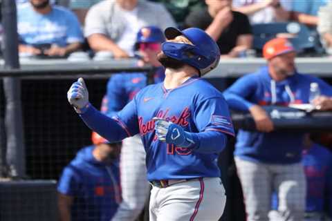 Makeshift Mets offense breaks out with four Grapefruit League homers