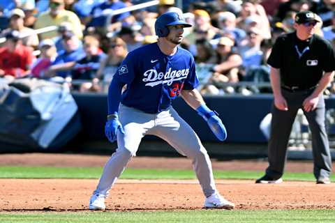 Kyle Tucker happy to be one of the guys with Dodgers teammates