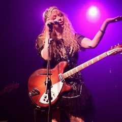 Not the Whole Hole: Courtney Love Clarifies Melissa Auf der Maur Gig Talk — ‘No Hole Reunion’