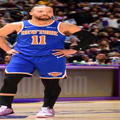 Knicks offense completely unravels in letdown loss to LeBron James-less Lakers