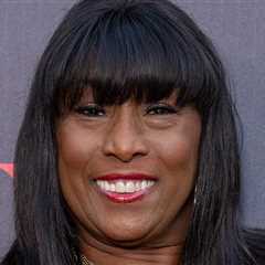 Kiki Shepard, 'Showtime at the Apollo' Co-Host, Dead At 74