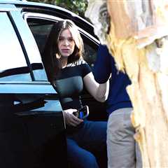 Pregnant Hailee Steinfeld Skips Oscars for Chill Outing With Josh Allen